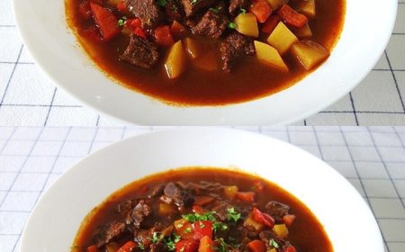 Deftige Gulaschsuppe