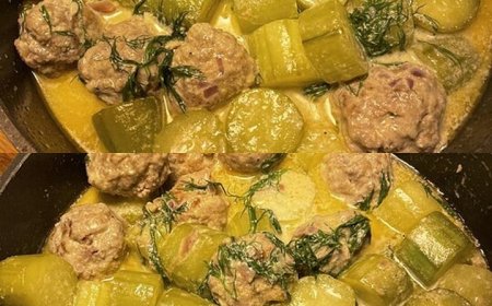 Schmorgurken mit Hackbällchen