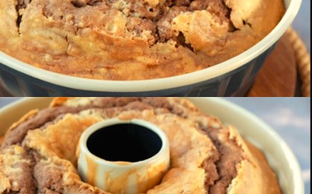 Gugelhupf mit Marzipan und gehackten Mandeln