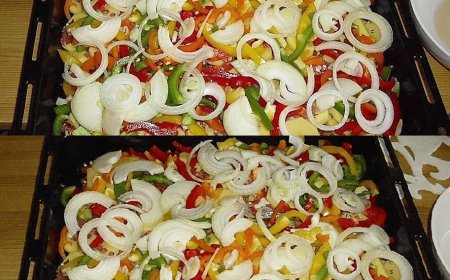 Putenwanne mit Gemüse und Speck