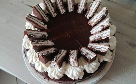 Kinder  Pingui  Torte