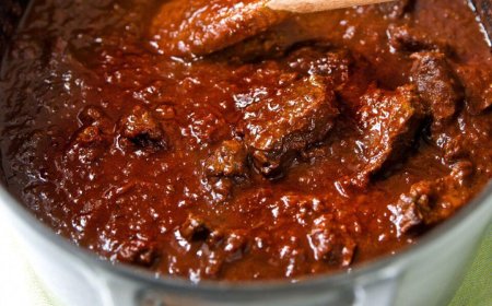 Omas uraltes Gulasch Rezept