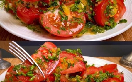 Italienischer Tomatensalat mit Knoblauch