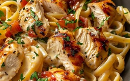Gebratene Tagliatelle mit Huhn absoluuut lecker