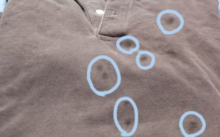 So entfernen Sie hartnäckige Fettflecken aus der Wäsche