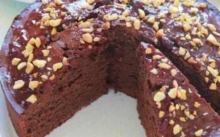 Extra weicher und leichter Joghurt- und Schokoladenkuchen