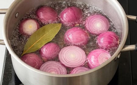Zwiebel und Lorbeerblätter gegen Husten  reinigen Sie Ihre Lungen in 3 Tagen