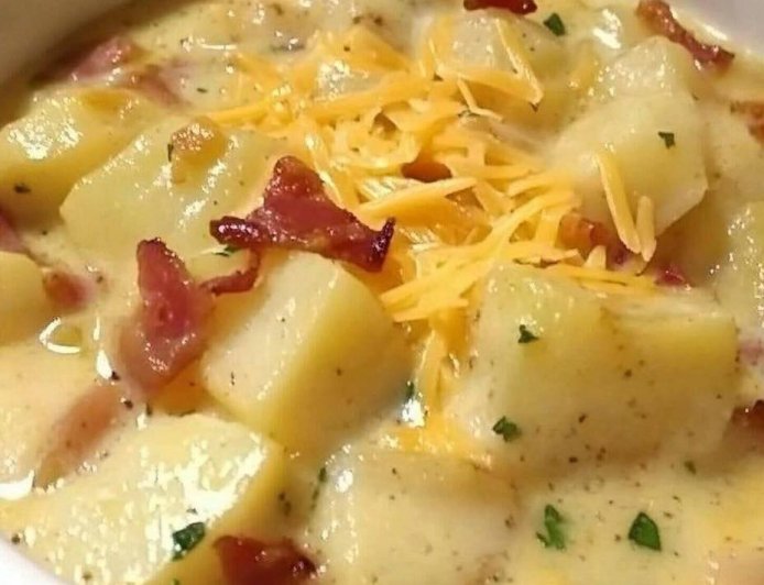 Loaded Potato Soup Recipe: A Creamy Comfort Food for Cold Days