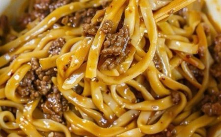 Homestyle Ground Beef Lo Mein: A 30-Minute Comfort Classic You’ll Make Again and Again
