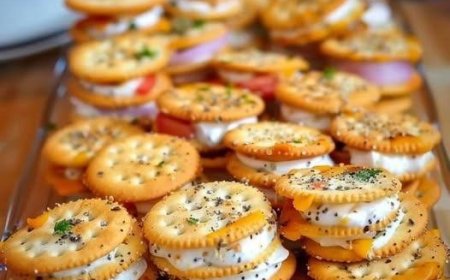 Irresistible Ritz Cracker Party Sandwiches