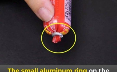 The small aluminum ring on the sausage stick hides a surprising use that very few people have known until now