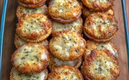 Ritz Cracker Party Sandwiches