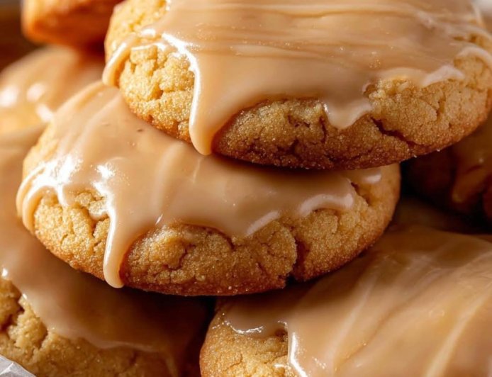 Maple Cookies with Maple Icing