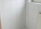 Meine Schwester ist gestern in eine neue Wohnung gezogen und hat mich sofort angerufen.